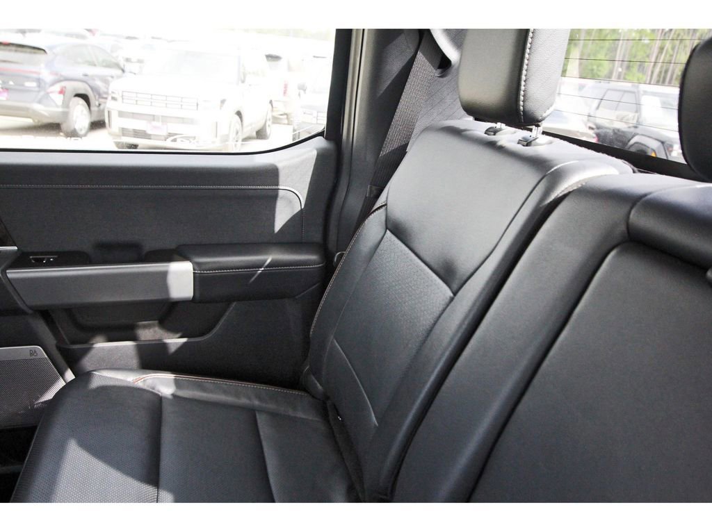 Certified 2024 Ford F250 Lariat w/ Lariat Ultimate Package image 14