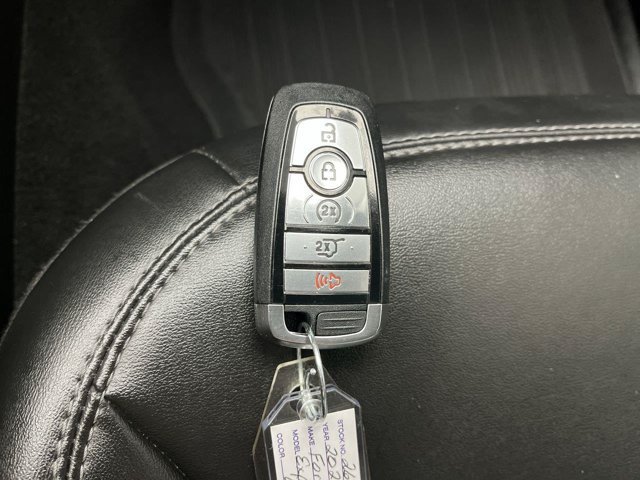 Certified 2023 Ford Explorer XLT w/ Equipment Group 202A AWD/4WD image 27