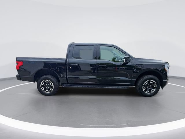 Certified 2023 Ford F150 Lightning XLT AWD/4WD image 6