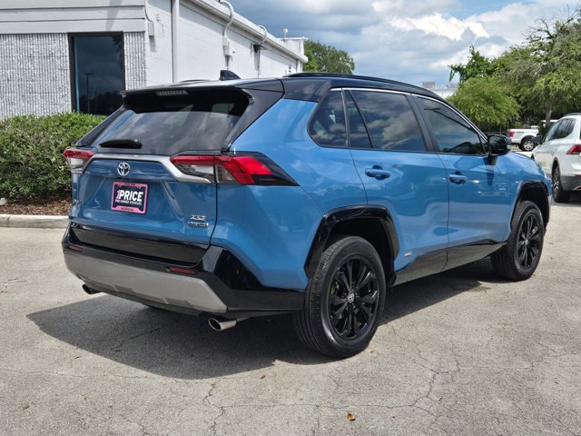 Used 2022 Toyota RAV4 XSE AWD/4WD image 5