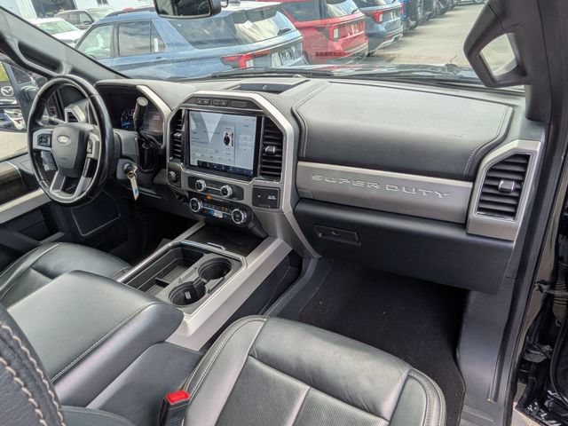 Certified 2022 Ford F350 Lariat w/ Lariat Value Package AWD/4WD image 18