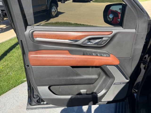 Used 2023 GMC Yukon XL Denali Ultimate image 10