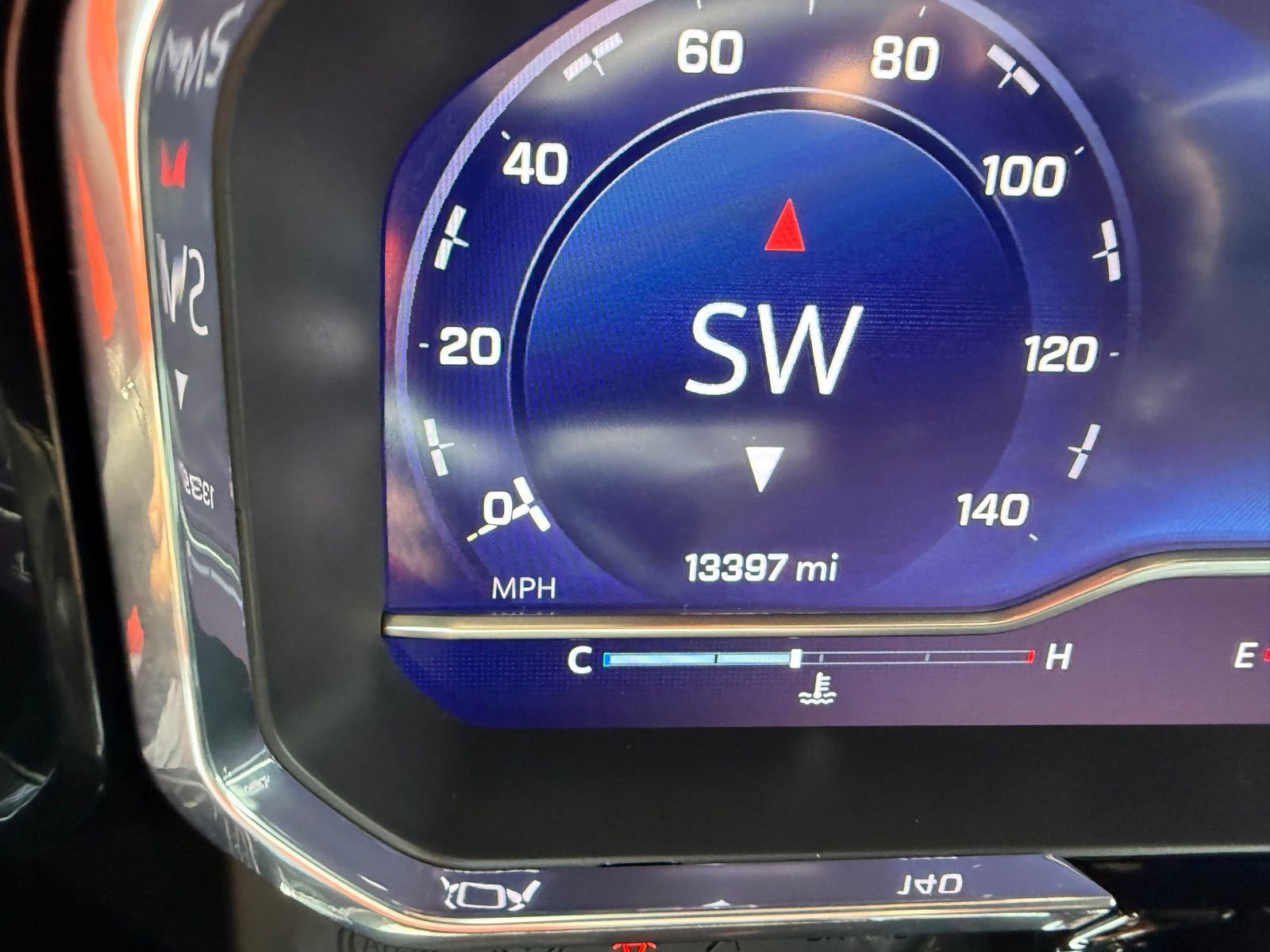 Used 2024 Chevrolet Silverado 1500 LT Trail Boss w/ LT Trail Boss Premium Package image 14