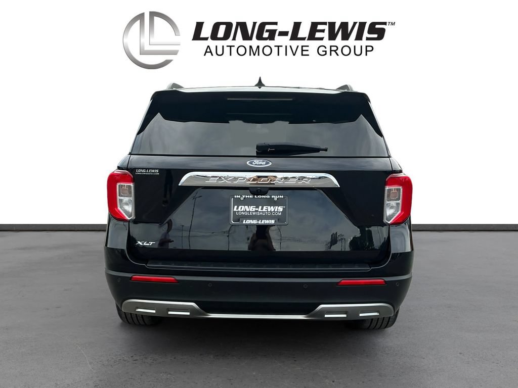 Certified 2023 Ford Explorer XLT w/ Equipment Group 202A RWD image 5