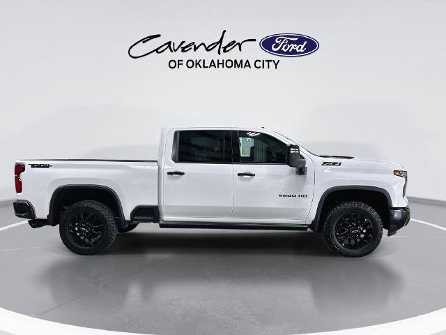 Used 2026 Chevrolet Silverado 2500 LTZ w/ Trail Boss Package AWD/4WD image 9