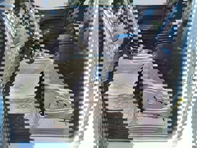 Used 2021 GMC Canyon AT4 w/ Driver Alert Package image 11