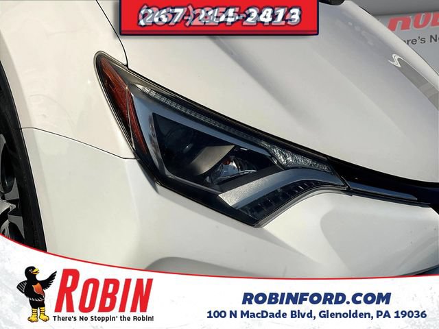 Used 2018 Toyota RAV4 LE w/ All Weather Liner Package AWD/4WD image 32