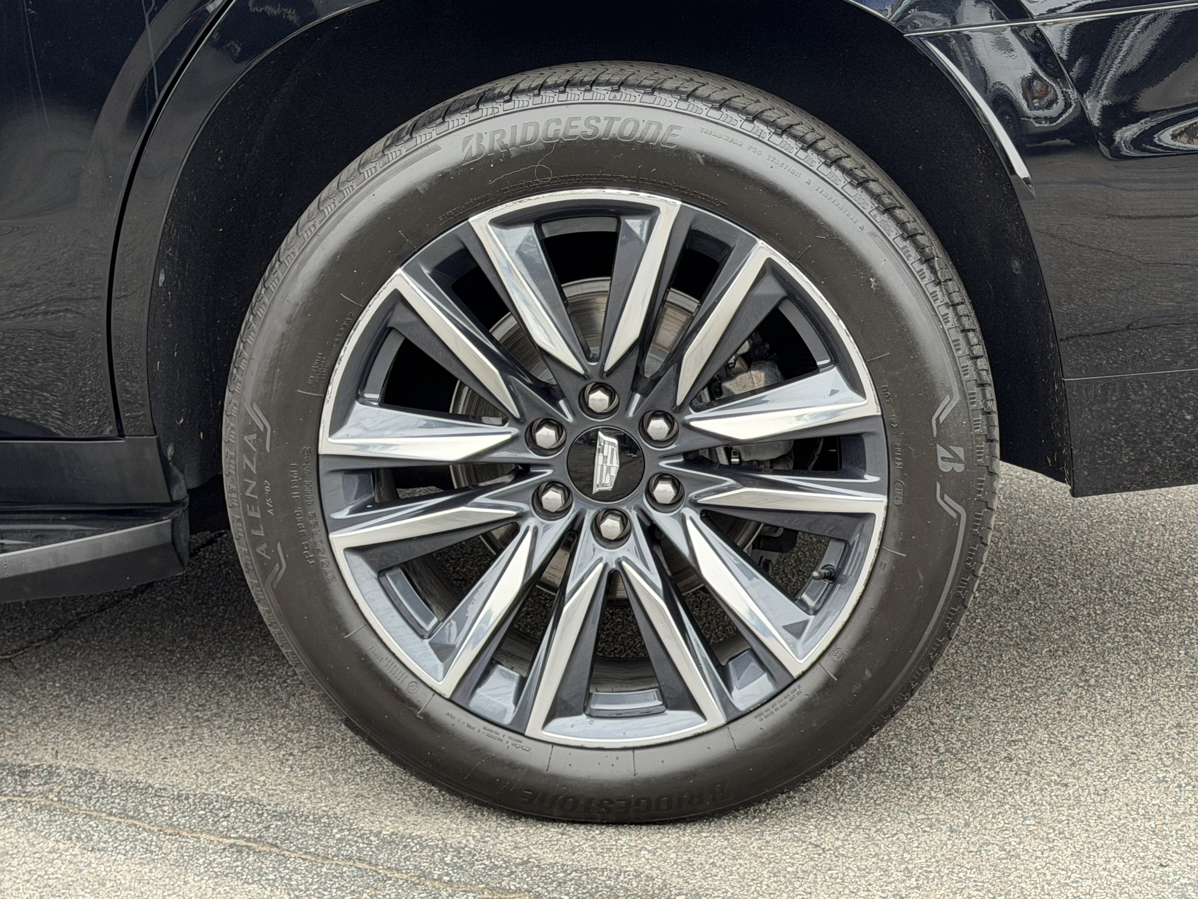 Used 2023 Cadillac Escalade Sport Platinum AWD/4WD image 10