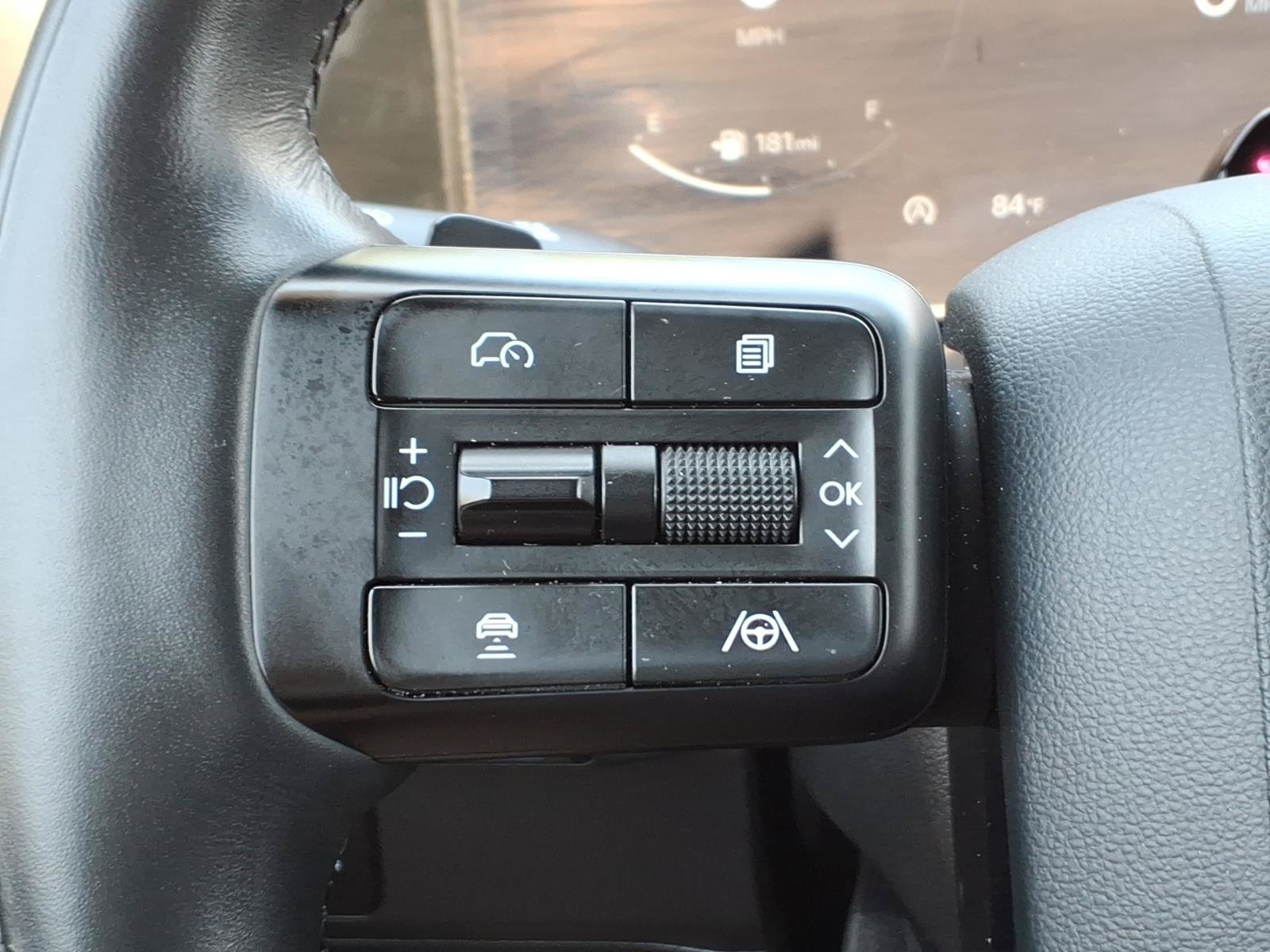 Used 2025 Hyundai Santa Fe Calligraphy AWD/4WD image 17