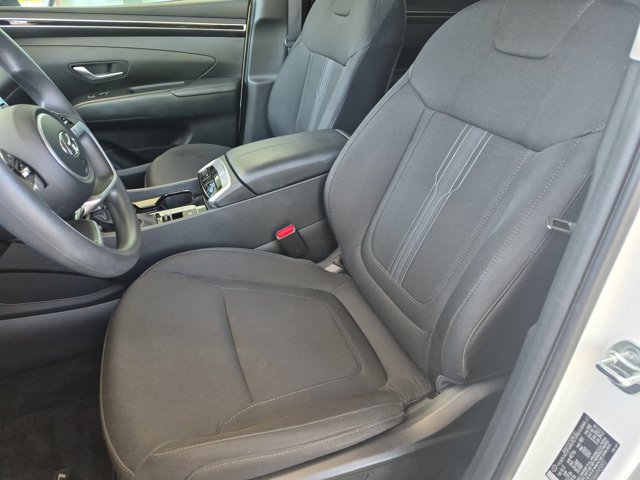Used 2023 Hyundai Tucson SEL FWD image 16