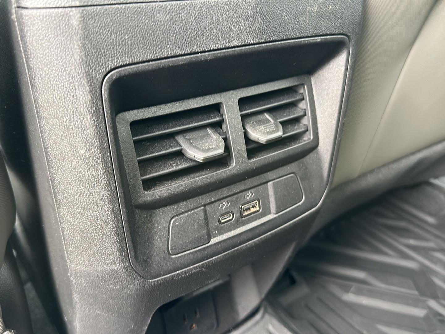 Used 2024 Chevrolet Colorado ZR2 w/ Technology Package image 48