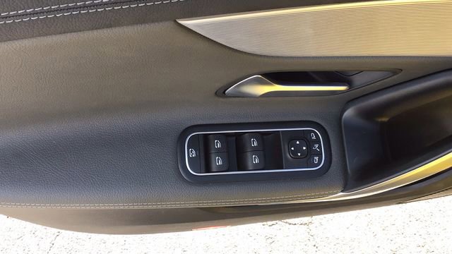 Used 2020 Mercedes-Benz CLA 250 4MATIC image 10