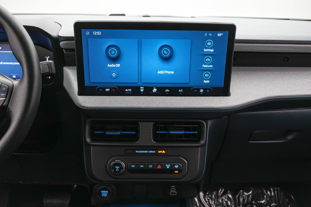 Certified 2026 Ford Maverick XLT AWD/4WD image 16