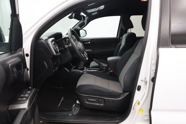 Used 2021 Toyota Tacoma TRD Sport w/ Advanced Technology Package AWD/4WD image 21