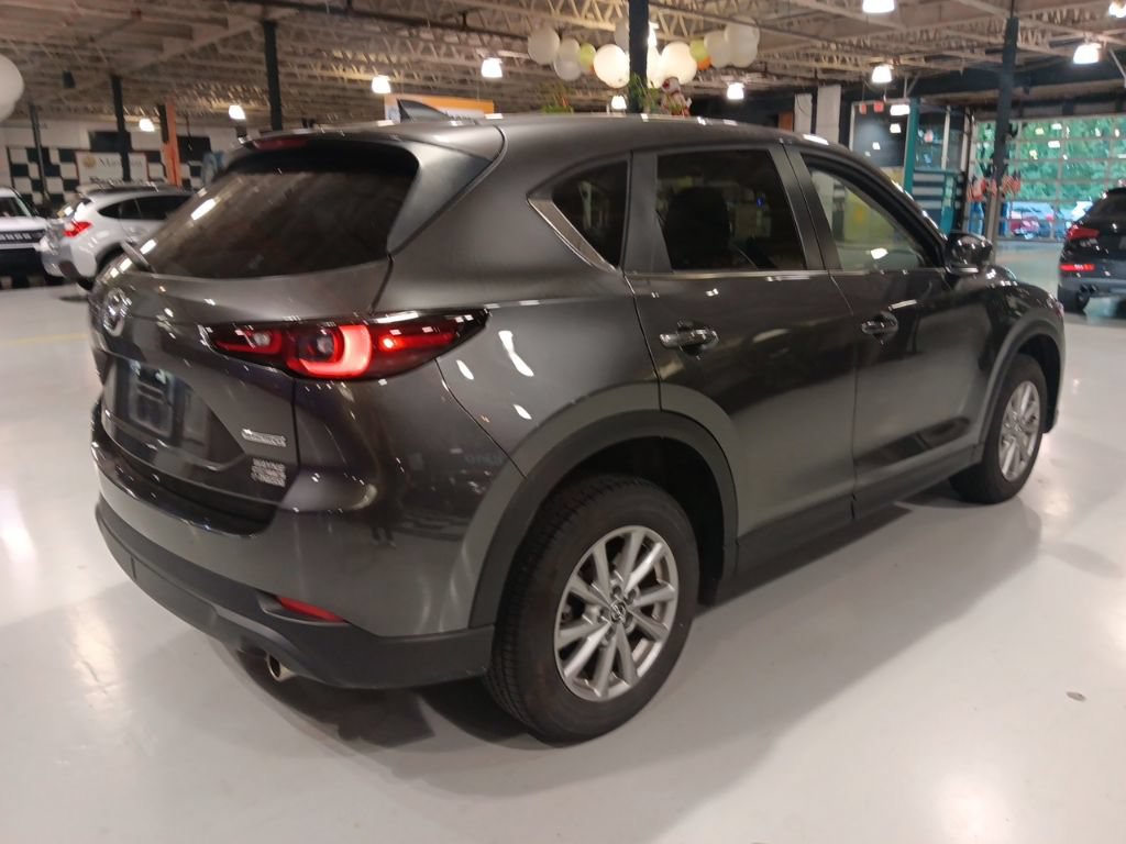 Used 2023 MAZDA CX-5 AWD 2.5 S w/ Select Package image 11