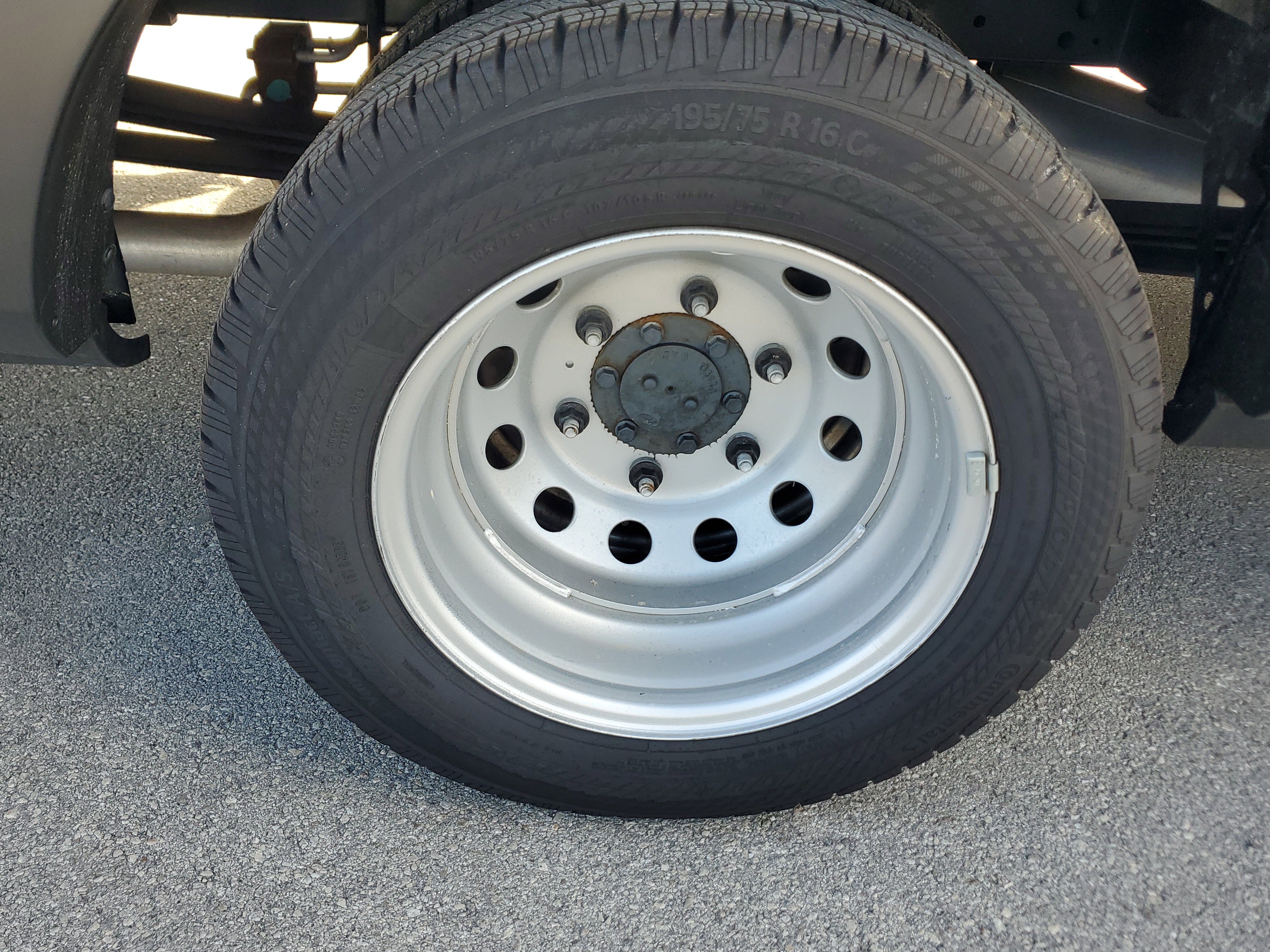 Certified 2024 Ford Transit 350 XLT image 29