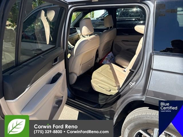 Used 2025 Jeep Grand Cherokee L Limited w/ Luxury Tech Group II AWD/4WD image 12