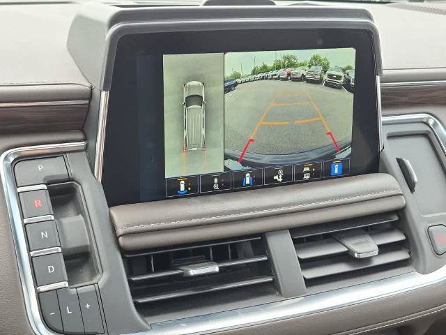 Used 2022 Chevrolet Tahoe LT w/ Luxury Package AWD/4WD image 16