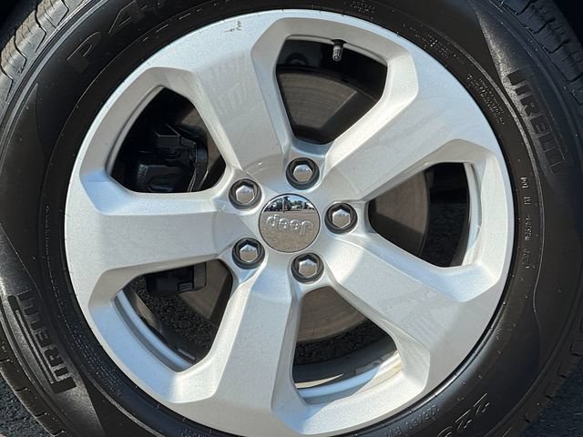 Used 2019 Jeep Compass Latitude w/ Cold Weather Group AWD/4WD image 15