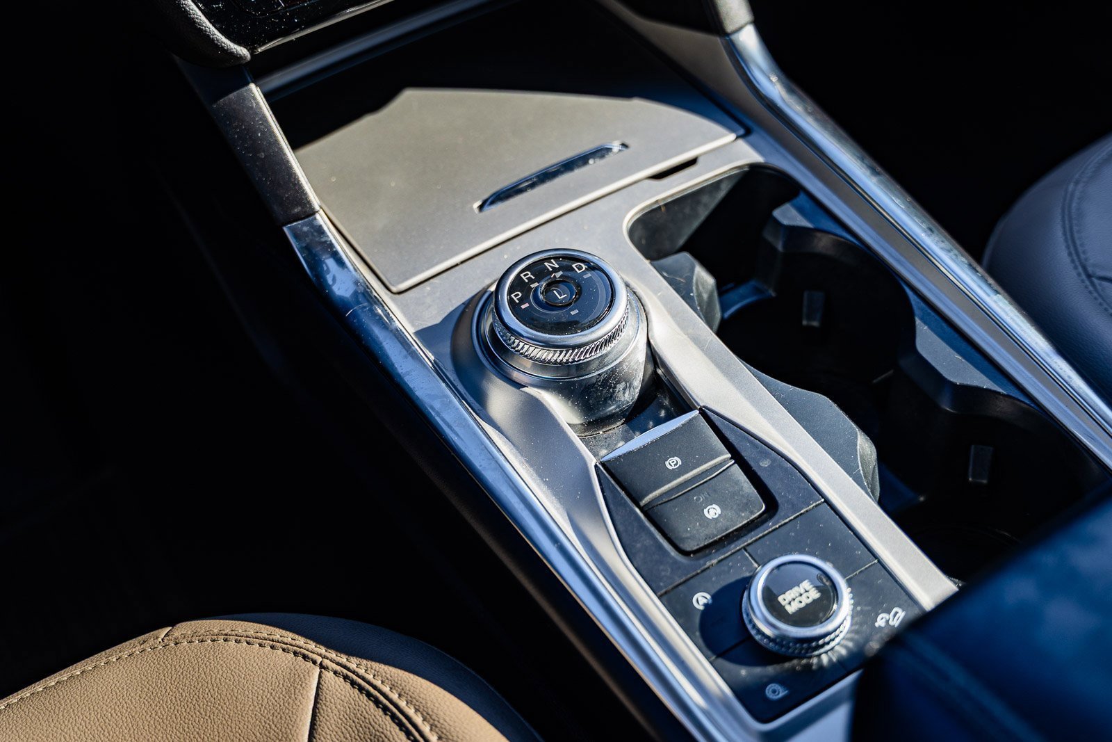 Certified 2023 Ford Explorer Limited w/ Equipment Group 301A image 30