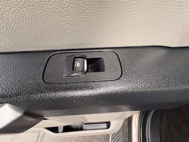 Certified 2019 Ford F150 XLT w/ Equipment Group 302A Luxury AWD/4WD image 27