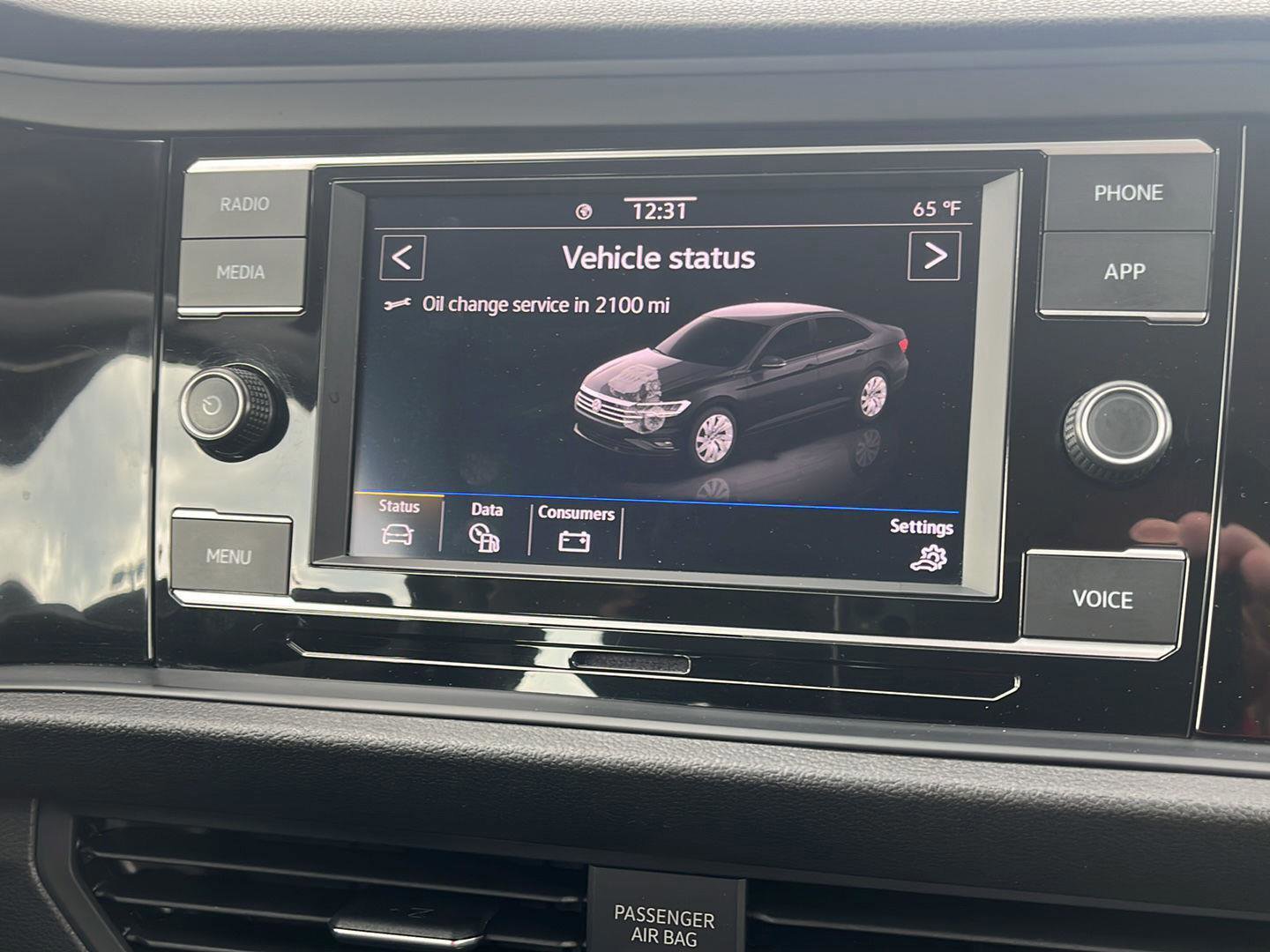 Used 2024 Volkswagen Jetta SE image 23