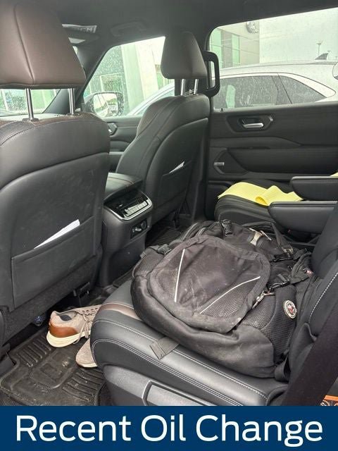Used 2025 Nissan Armada SL w/ Captain's Chari Seat Package AWD/4WD image 22