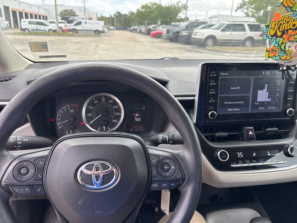 Used 2020 Toyota Corolla LE image 13
