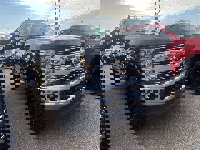 Certified 2019 Ford F250 Lariat w/ Lariat Ultimate Package image 4