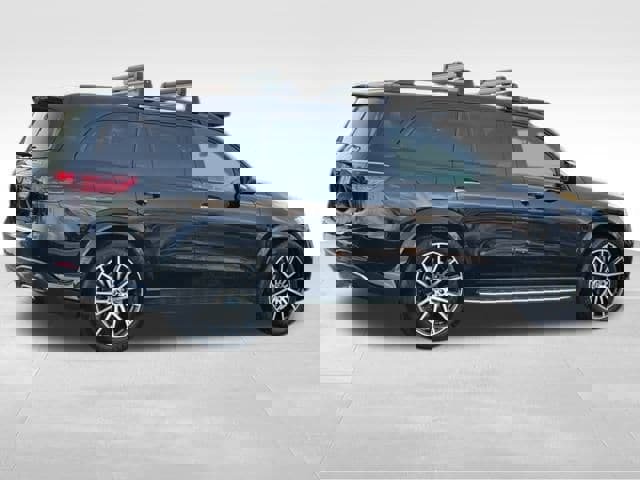 Used 2025 Mercedes-Benz GLS 580 GLS 580 image 4