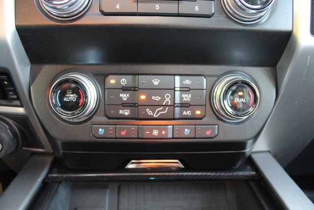 Certified 2021 Ford F250 Platinum w/ FX4 Off-Road Package AWD/4WD image 29