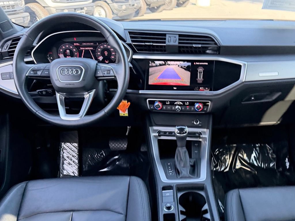 Used 2025 Audi Q3 2.0T Premium AWD/4WD image 29