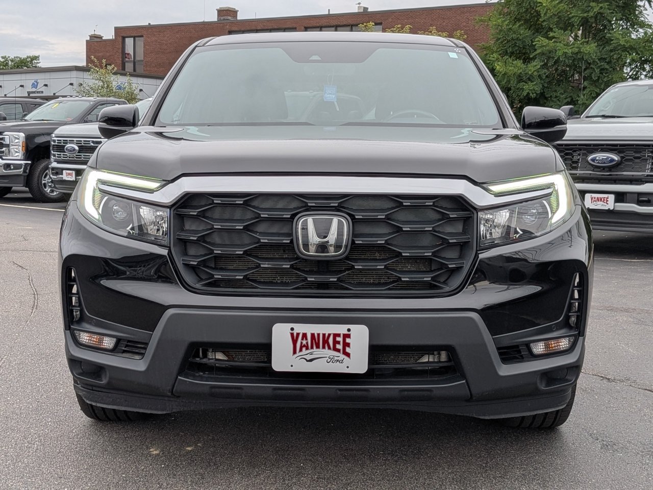 Used 2023 Honda Passport EX-L image 9