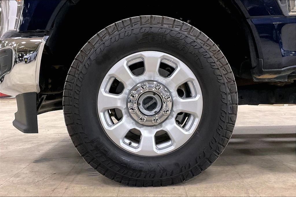 Certified 2023 Ford F250 XLT image 11