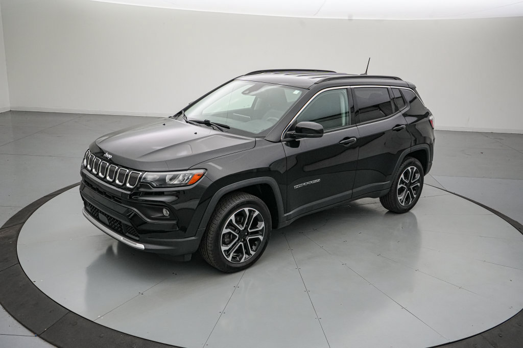 Used 2022 Jeep Compass Limited AWD/4WD image 8