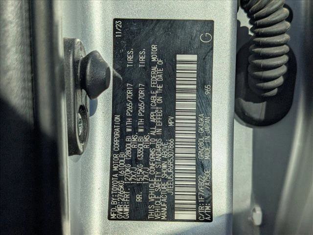 Used 2024 Toyota 4Runner SR5 RWD image 20