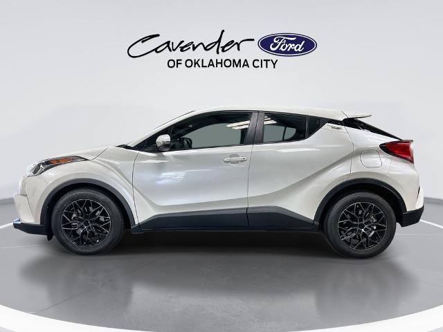 Used 2019 Toyota C-HR LE FWD image 5