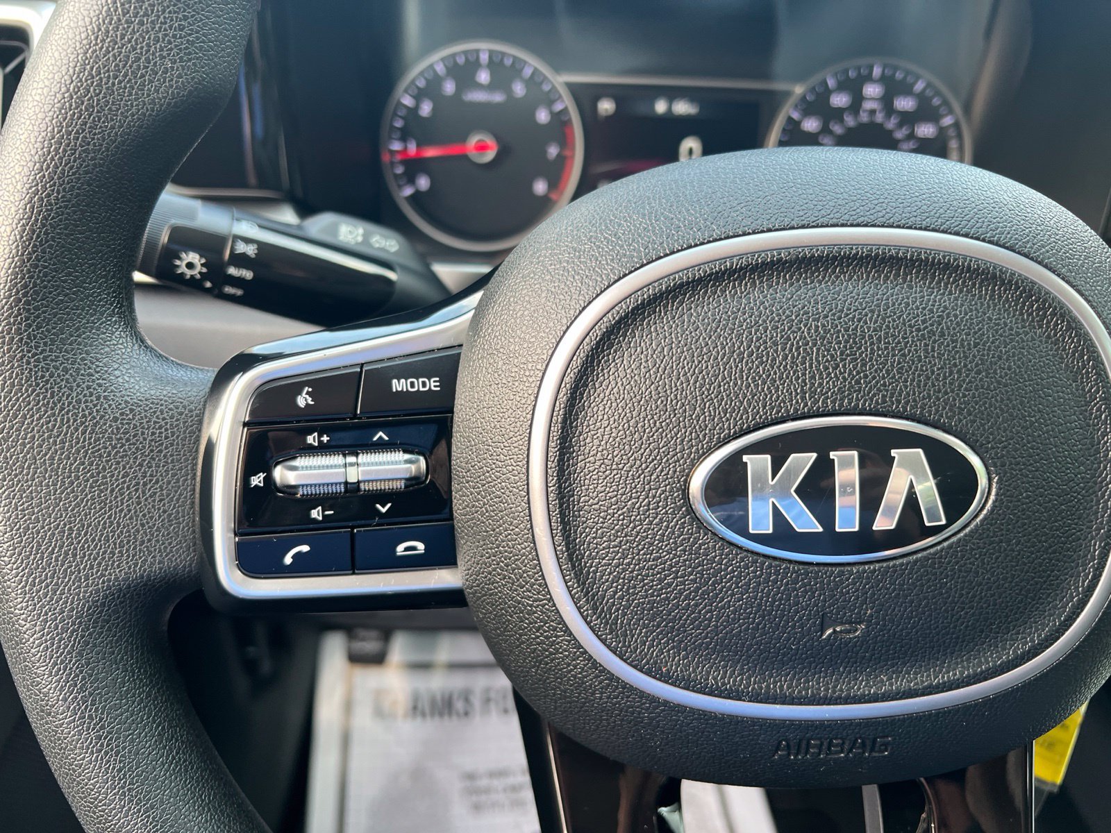 Used 2021 Kia Sorento LX AWD/4WD image 25