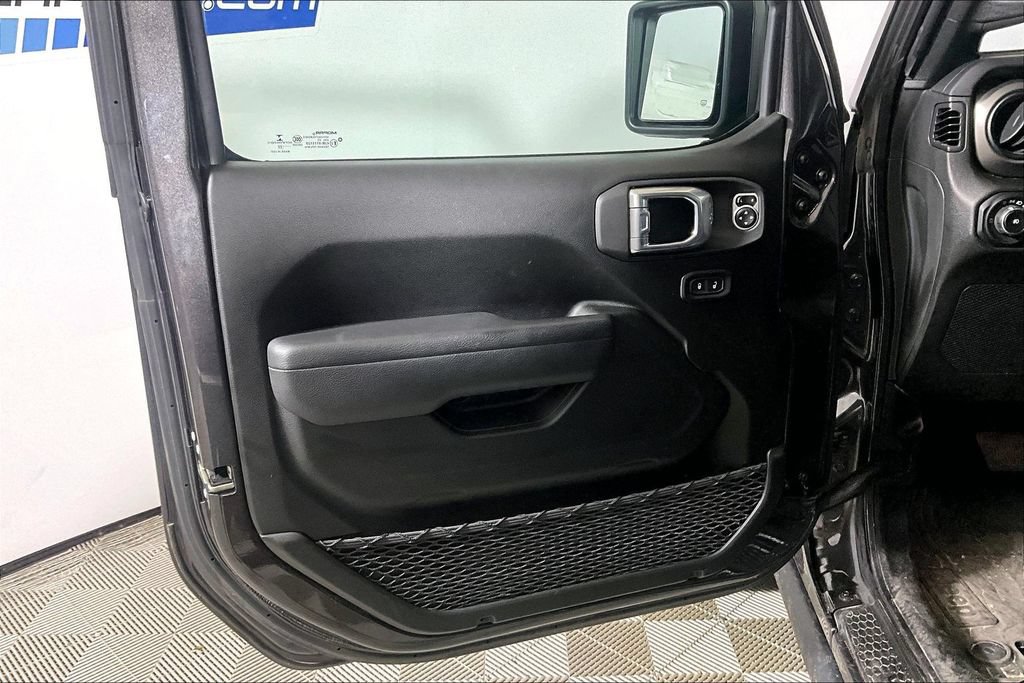 Used 2022 Jeep Wrangler Unlimited Sport AWD/4WD image 18