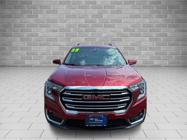 Used 2023 GMC Terrain SLT AWD/4WD image 2