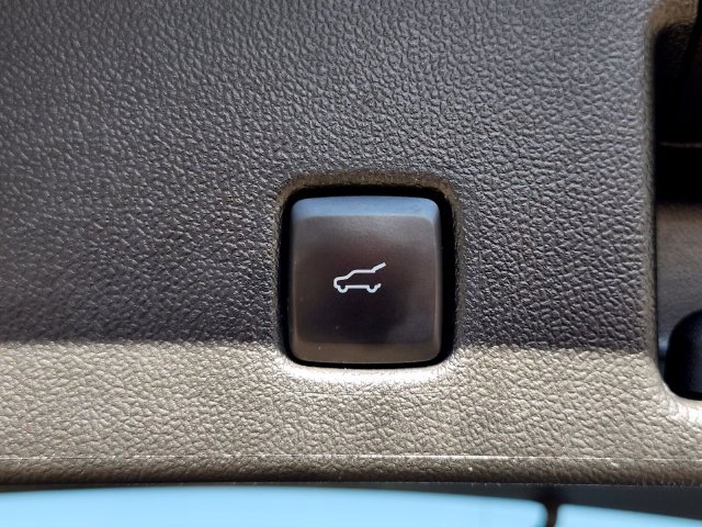 Certified 2023 Ford Escape Active AWD/4WD image 33
