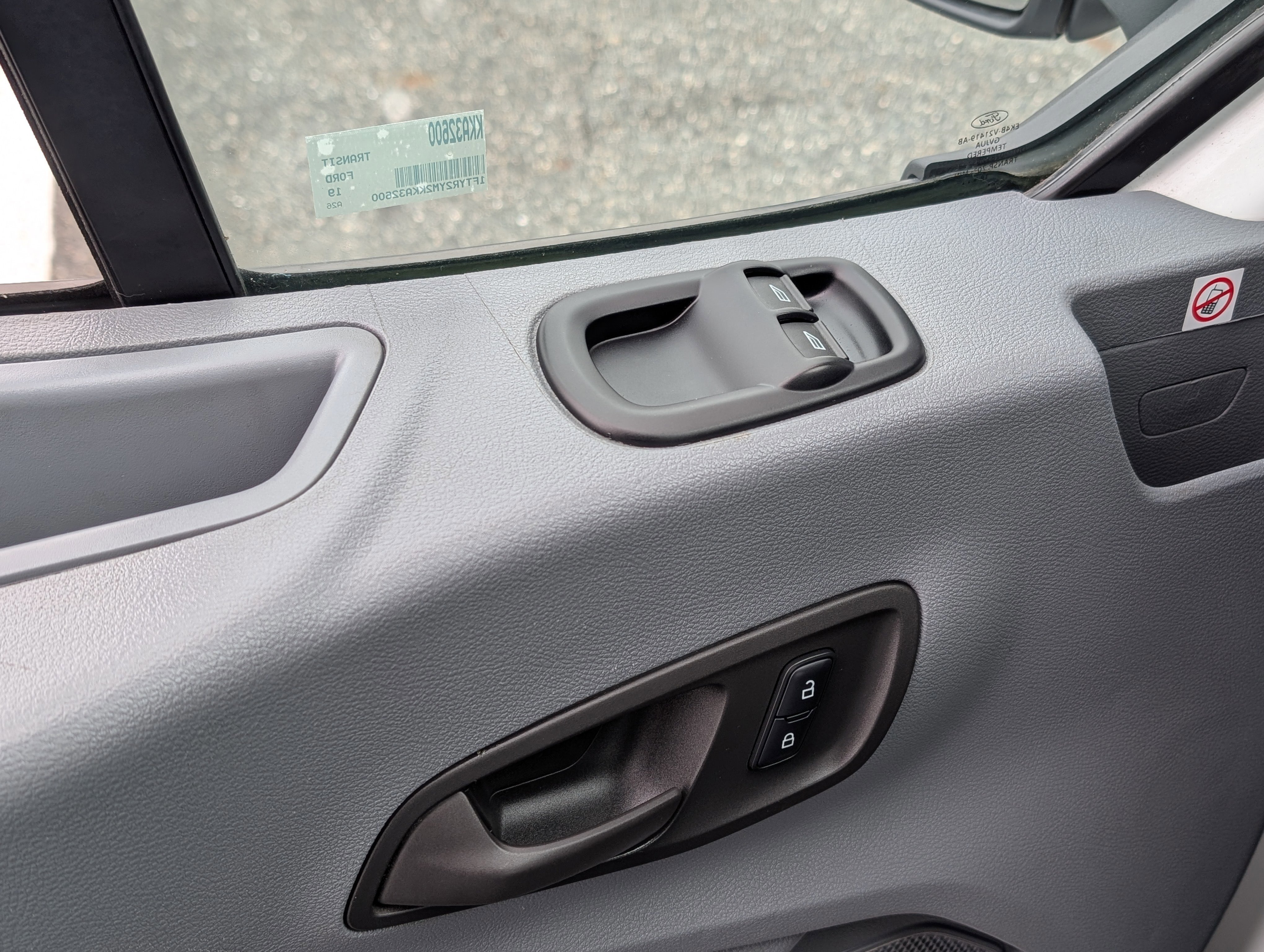 Certified 2019 Ford Transit 250 148 Low Roof image 20