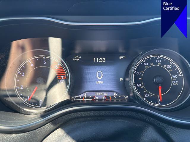 Used 2019 Jeep Cherokee Limited AWD/4WD image 14