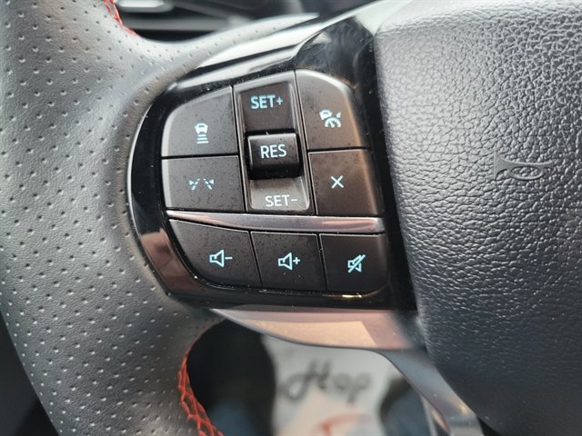 Certified 2025 Ford Explorer ST-Line AWD/4WD image 14