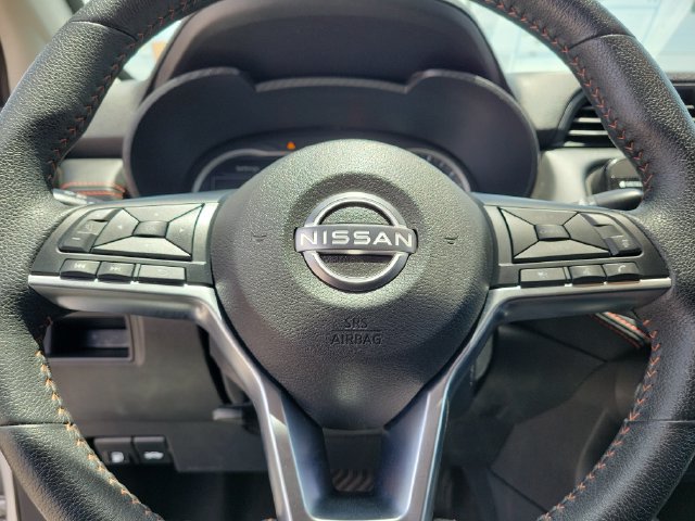 Used 2024 Nissan Versa SR FWD image 25