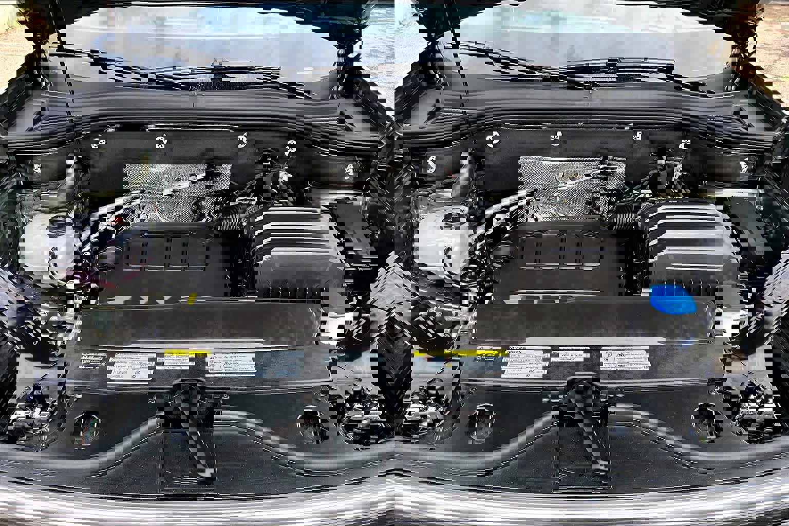 Used 2025 Volkswagen Atlas SEL Premium R-Line image 34