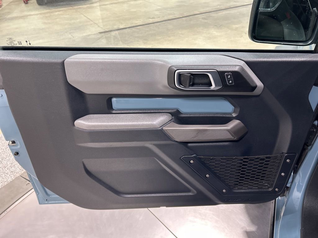 Certified 2021 Ford Bronco Black Diamond w/ Sasquatch Package AWD/4WD image 15