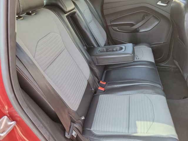 Certified 2018 Ford Escape SE w/ SE Sport Appearance Package image 24