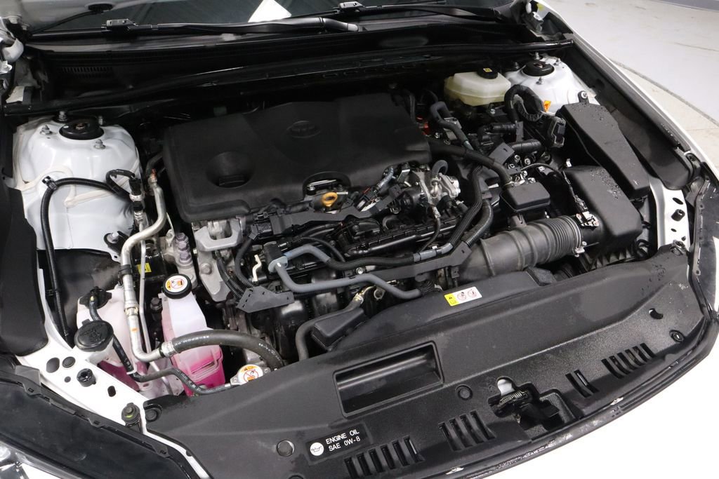 Used 2025 Toyota Camry LE FWD image 11