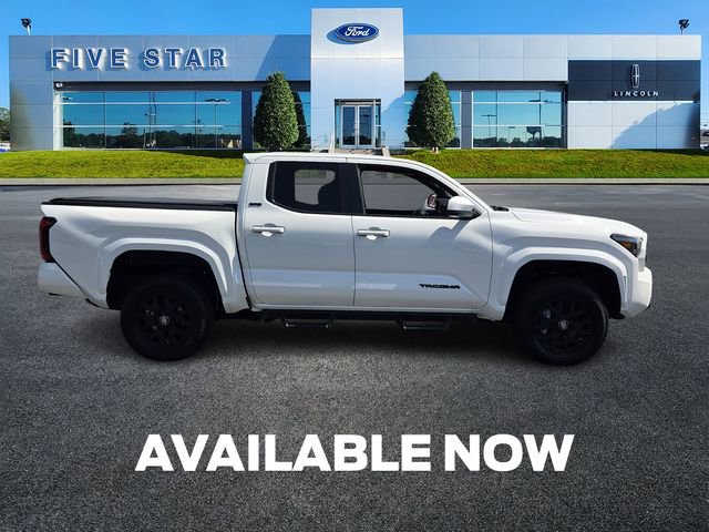 Used 2024 Toyota Tacoma SR5 w/ SR5 Upgrade Package image 9